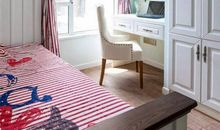 我的房间有一张神奇的床