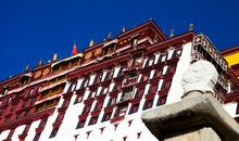 布达拉宫导游词