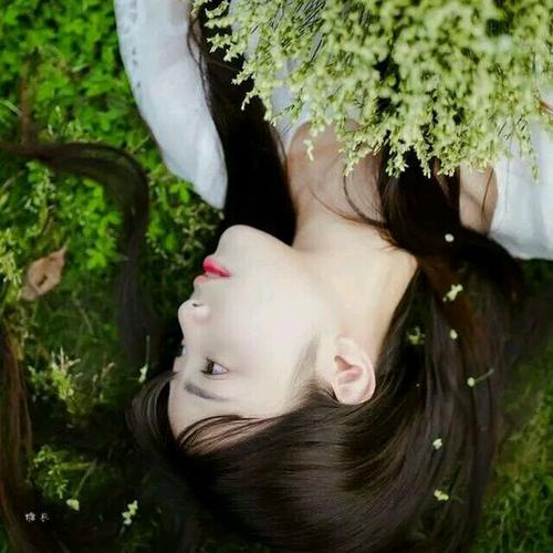 让我佩服她