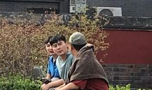 当一天“居委会大叔”