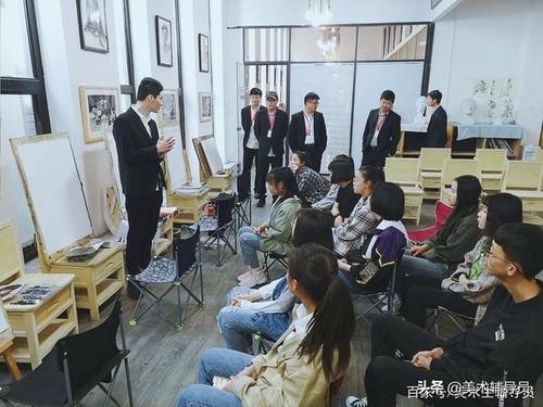 茧变成蝴蝶的那一刻