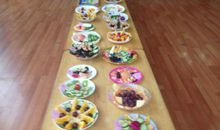 我们班的水果拼盘创意大赛