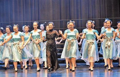 艺术节表演