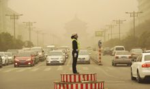 十字路口的交警