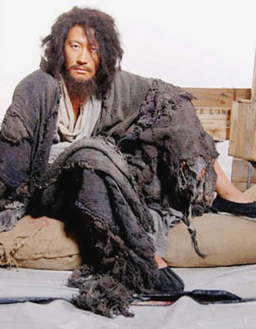 乞g的立场