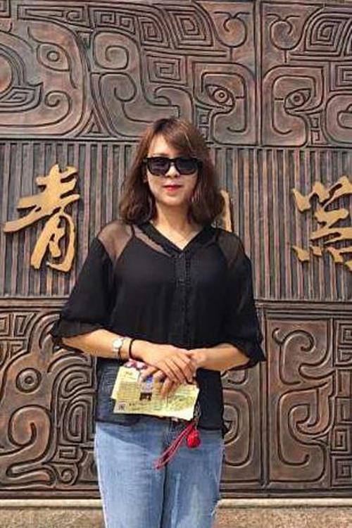 我身边最美丽的老师