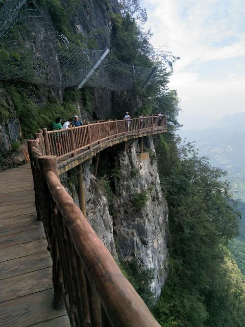 塔云山之旅