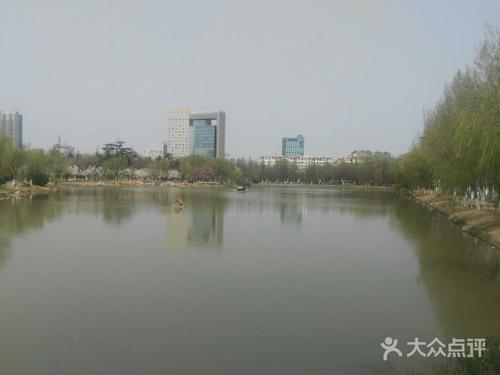 写苍梧绿色花园的组成