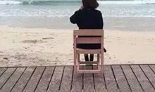 只想多看你一眼