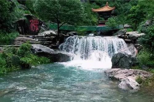 天钟山