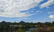 傍晚的茶香广场