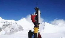 你为什么低头？