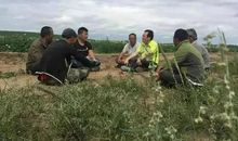 中国农民展现奋斗精神