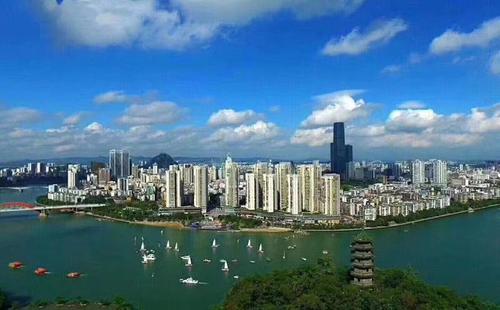 美丽的柳江