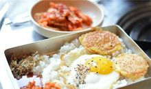 温暖的午餐时光