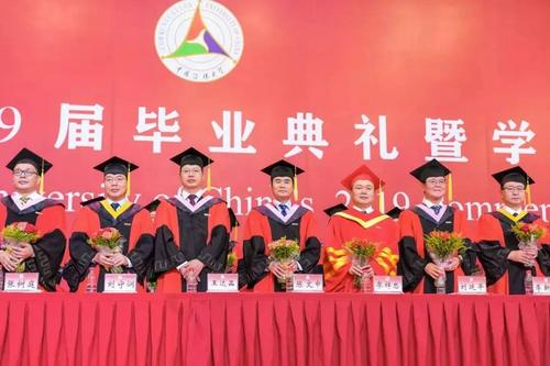 做一个快乐的中学人