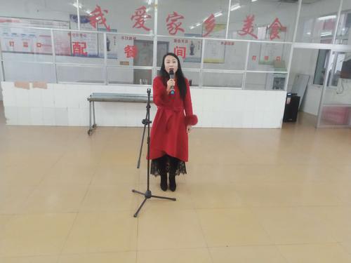 “打破砂锅”和“中国主题系列”