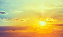 云彩背后的太阳