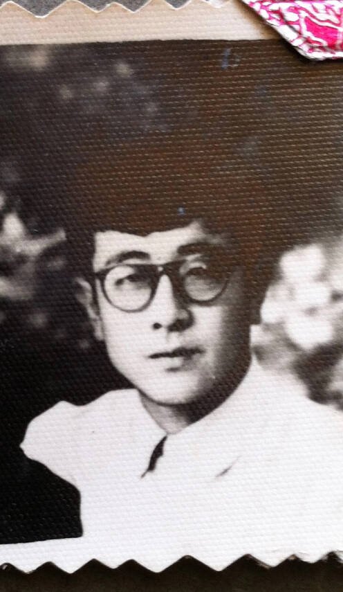 爷爷，我心中的男神