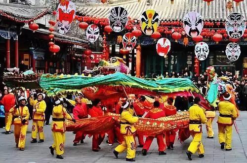 热闹的民间节日