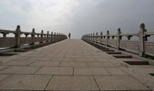 人生路上去追梦