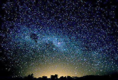生动的夜空