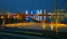 未来世界的千里眼