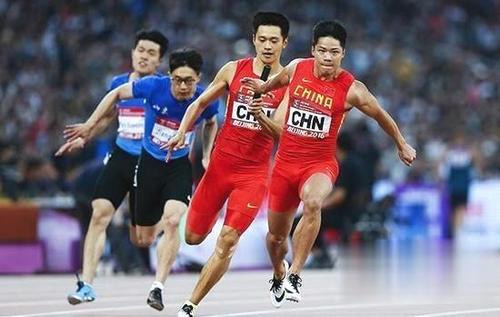 难忘的4 * 100m接力赛