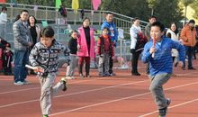 有趣的迎面接力赛