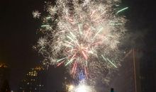 难忘除夕夜的烟花