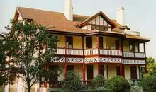 冬日的丁香花园