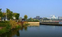 遗爱湖公园的秋天