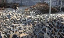 “垃圾”时时有，处理大不同