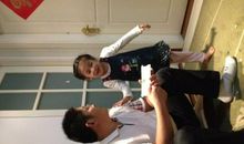 家有小侄初成长