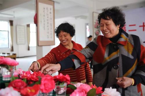 非凡的实践活动