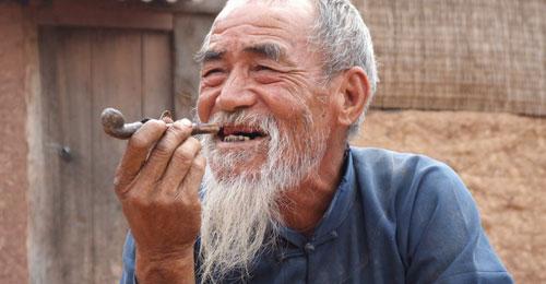 努力的爷爷
