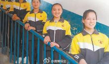 助人为乐的好同学