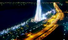 美丽的秋水广场