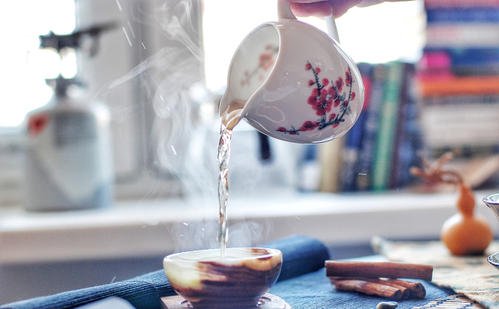 一杯温水
