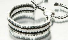 串起友谊的手链