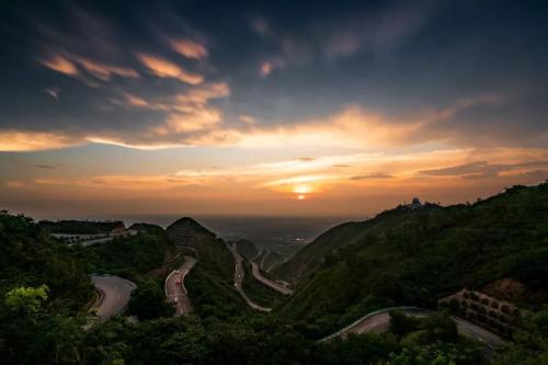 美丽的荔山