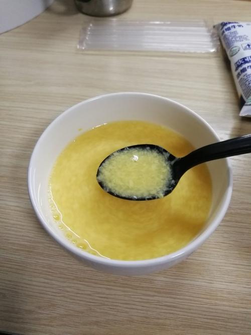 冲洗鸡蛋