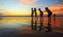 难忘的童年好友