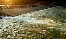 蒙蒙细雨中的家乡