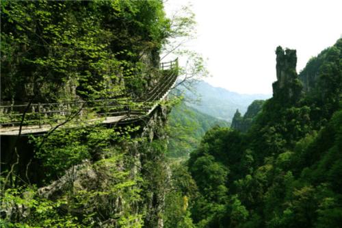 清江房山一日游