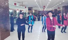 坚持与团结才能塑造成功