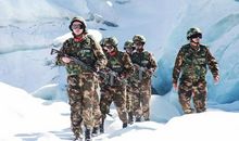 来自世界之巅的宣告_1000字