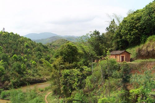 小山村