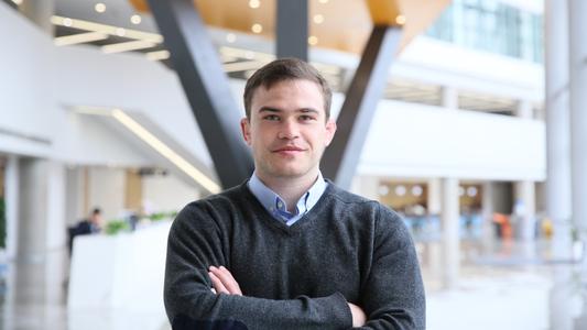 与德国朋友紧密联系