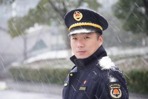 请给我鼓掌